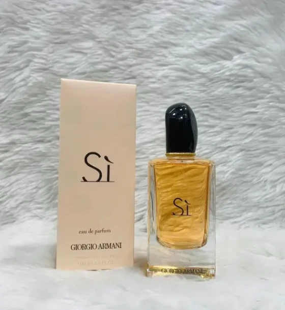 Armani Si Perfume first copy