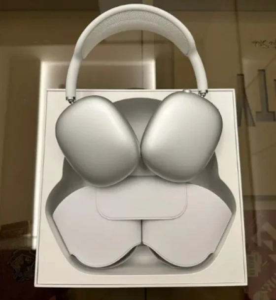 Apple AIRPODS MAX first copy