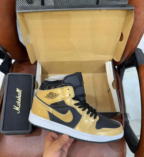 AIR JORDAN 1 Metallic TOE first copy