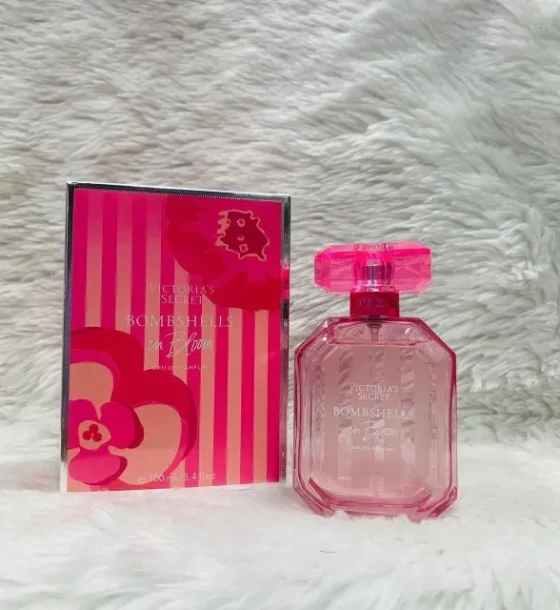 Versace VS Bombshells IN BLOOM Perfume first copy