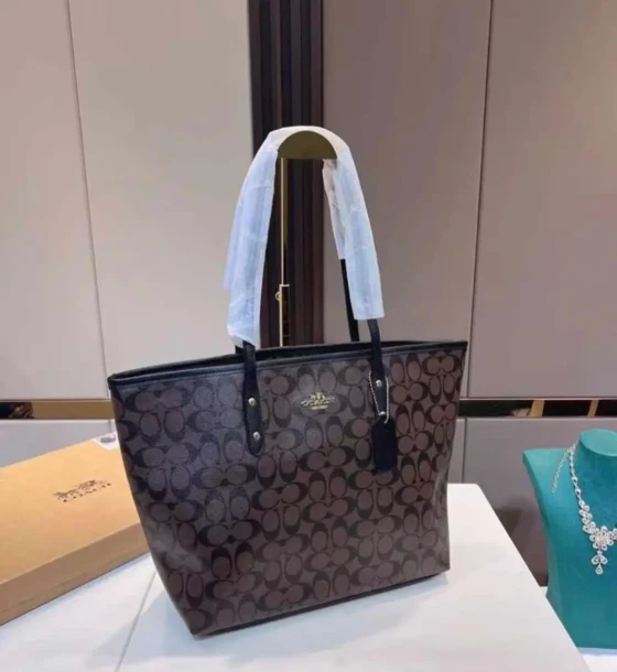 Coach Coffee City Tote Bag (With Box) first copy
