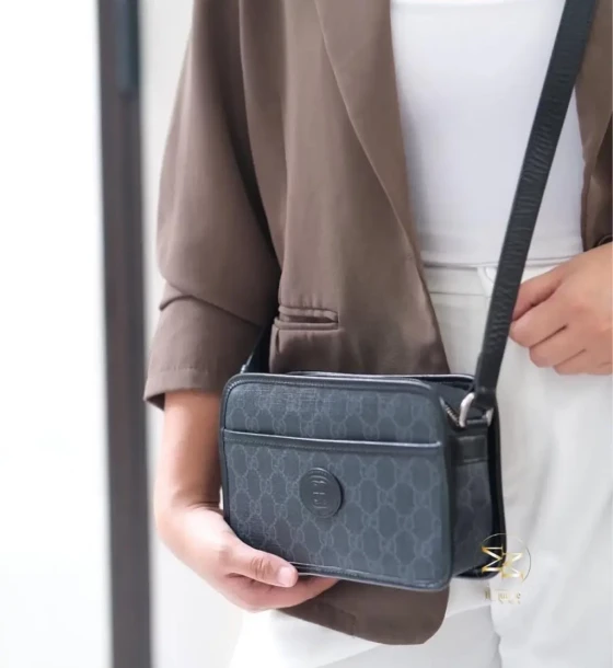 Gucci Gg Supreme Unisex Sling Bag first copy