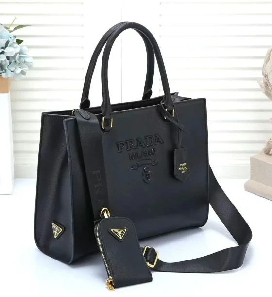 Michael Kors Large Saffiano Tote Bag first copy
