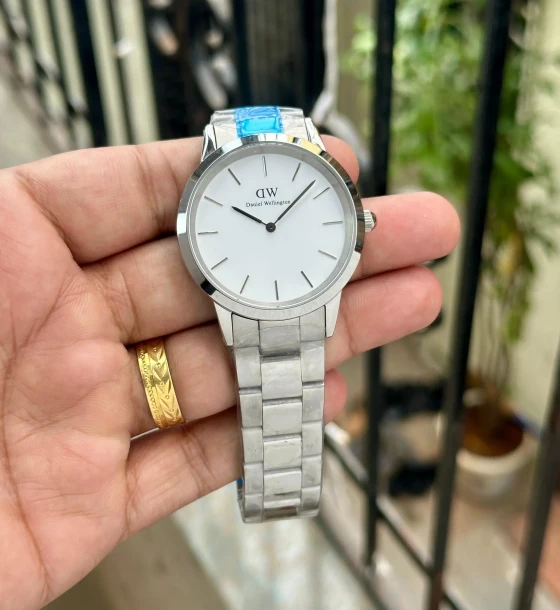 DW DW Icon Link Men's Watch first copy