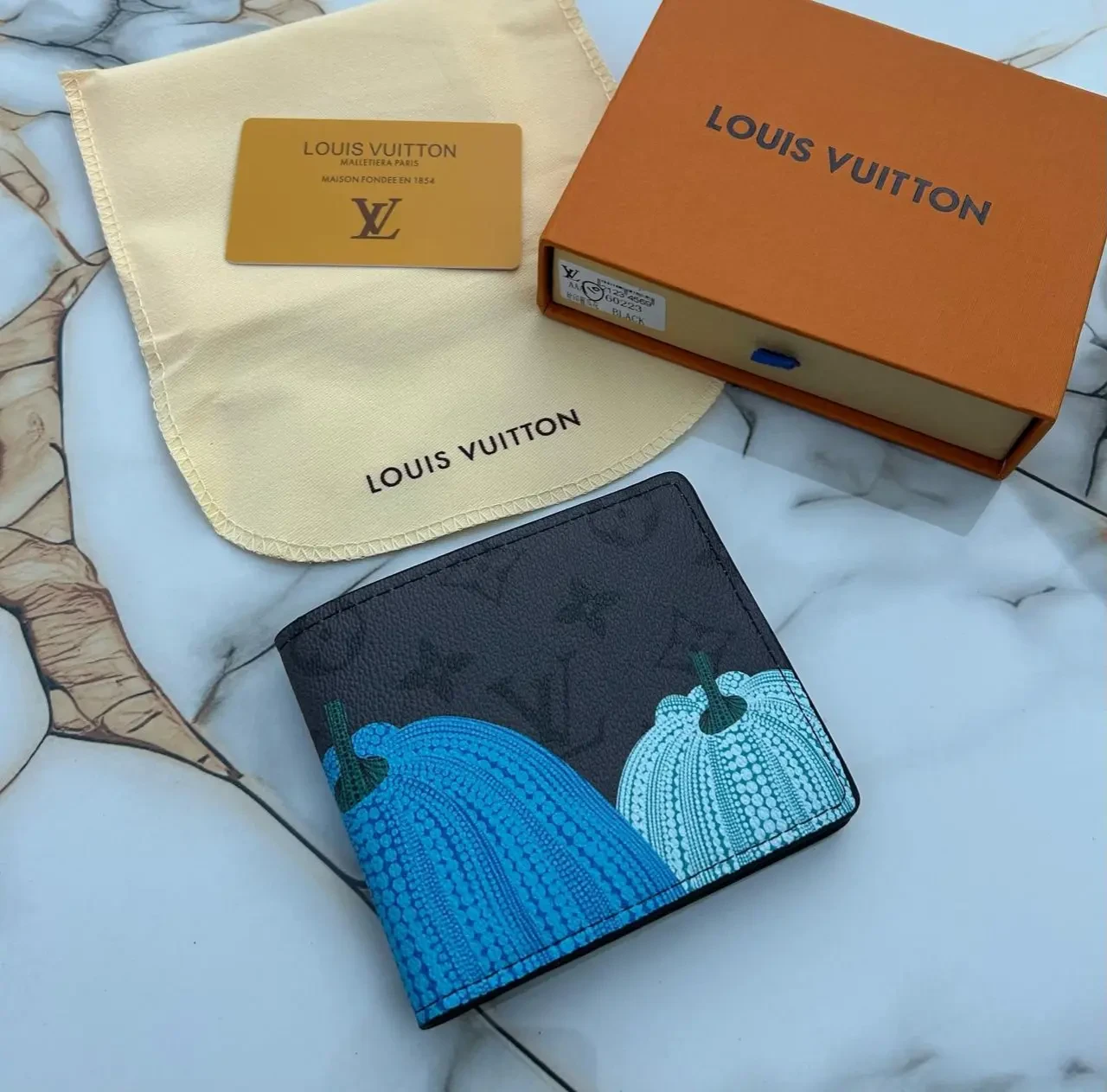 Louis Vuitton Mens Wallet