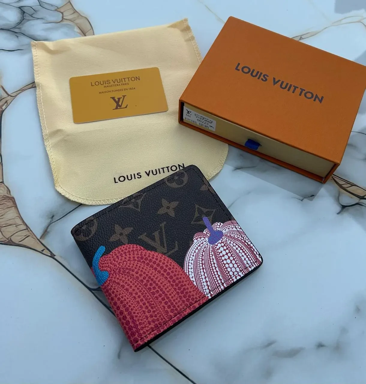 Louis Vuitton Mens Wallet - 2