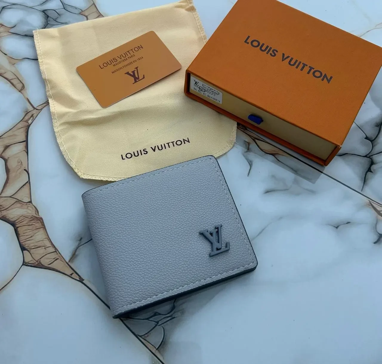 Louis Vuitton Mens Wallet - 5