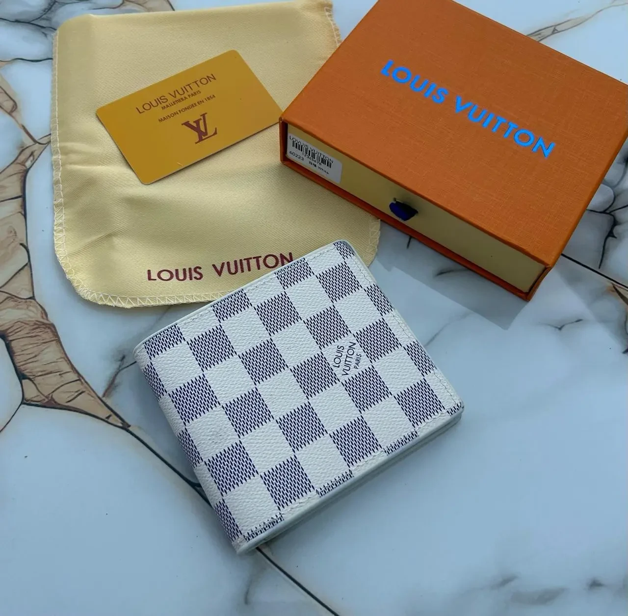 Louis Vuitton Mens Wallet - 7