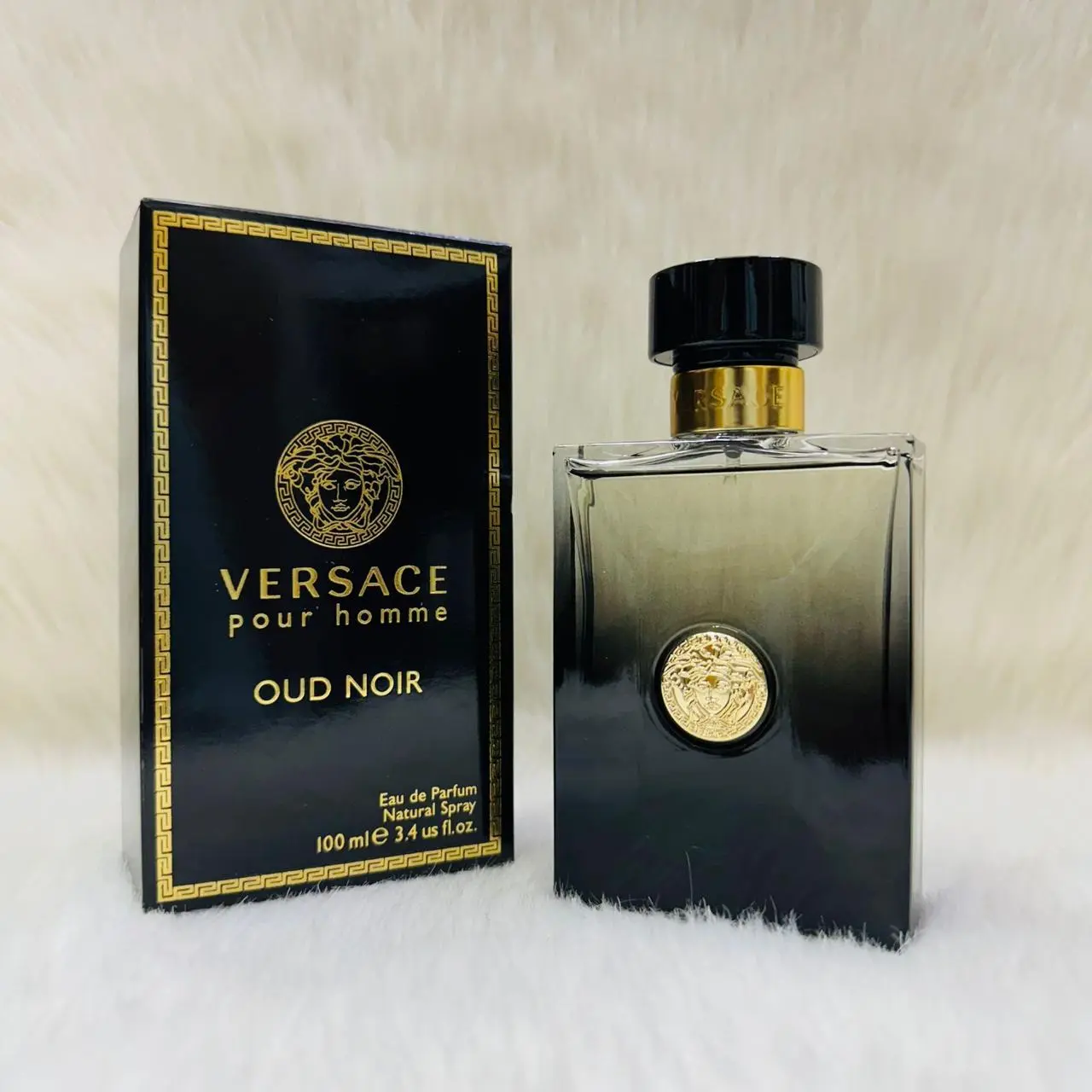 VS POUR HOMME OUD NOIR Perfume