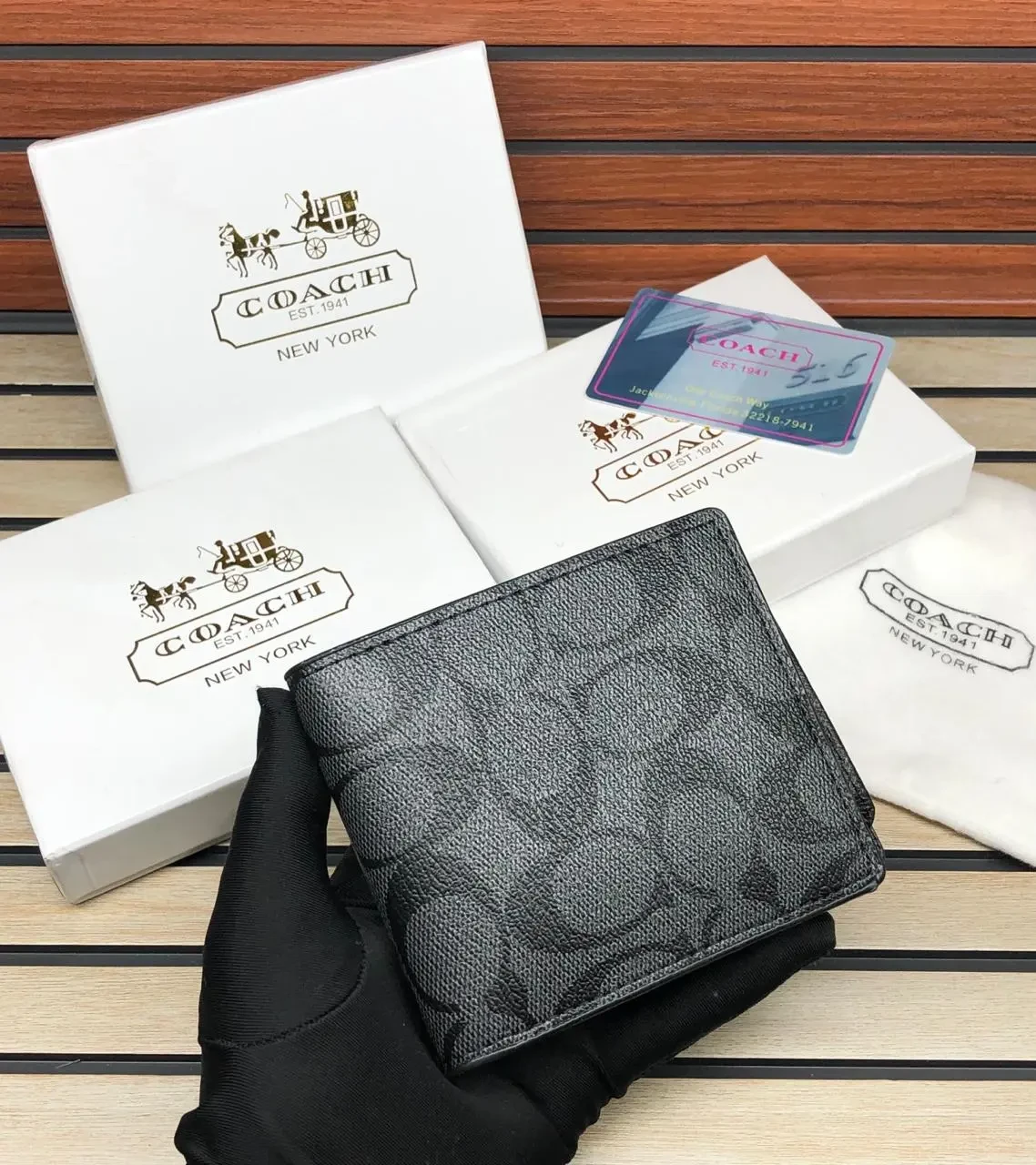 C305C Premium Quality Wallet