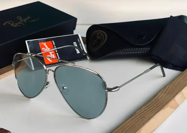 AVIATOR SUNGLASSES