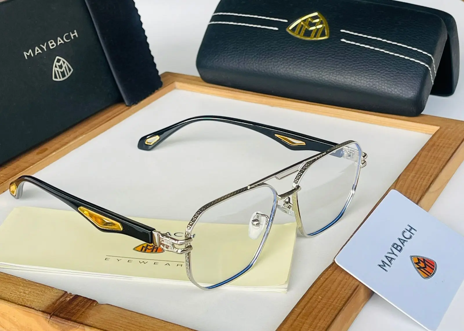 Mr Eyeglasses - Option 3