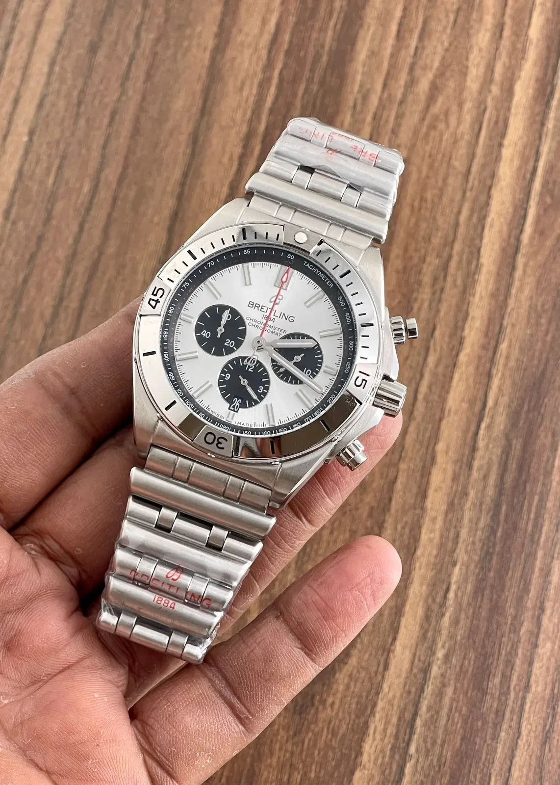 Breitling Bt Chronomate Quartz Watch