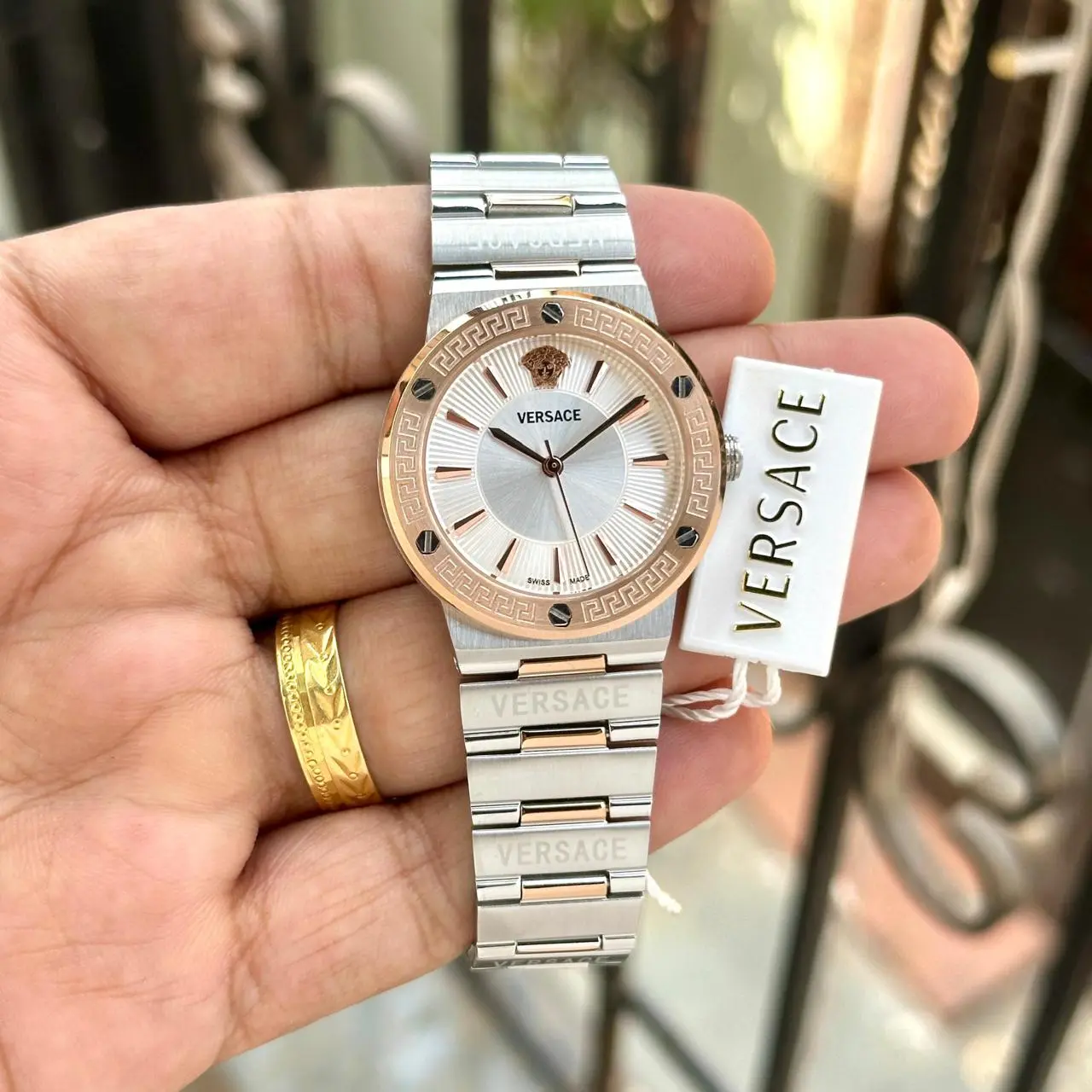 Greca Logo Watch